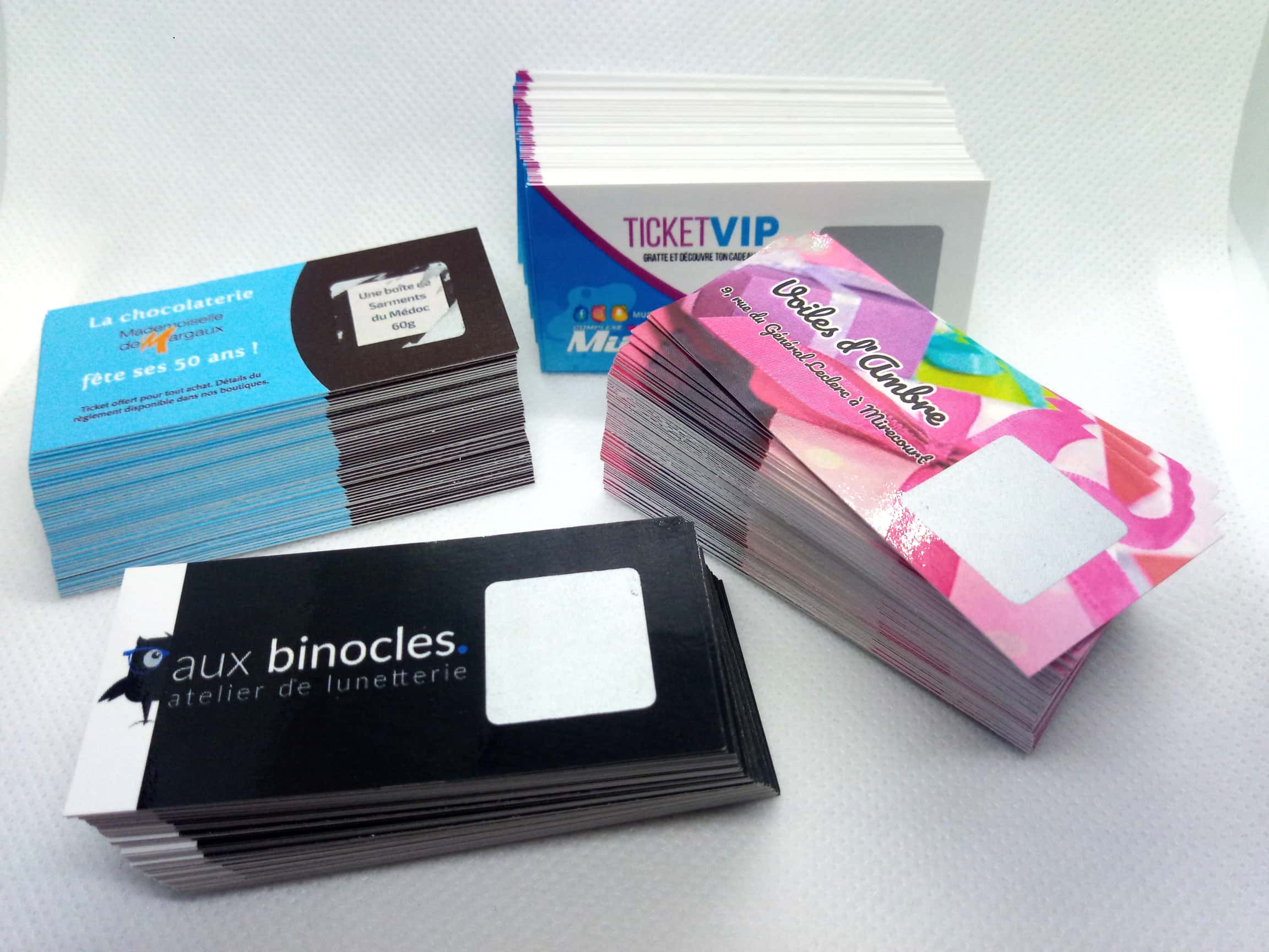 Spesso capita nella vita di un'azienda di trovarsi di fronte al problema delle eccedenze di magazzino. Non è tuttavia una fatalità, poiché esistono modi efficaci per trasformare questo problema in vantaggi. Ecco come farlo grazie all'uso del biglietto Gratta e Vinci. Spesso capita nella vita di un'azienda di trovarsi di fronte al problema delle eccedenze di magazzino. Non è tuttavia una fatalità, poiché esistono modi efficaci per trasformare questo problema in vantaggi. Ecco come farlo grazie all'uso del biglietto Gratta e Vinci.