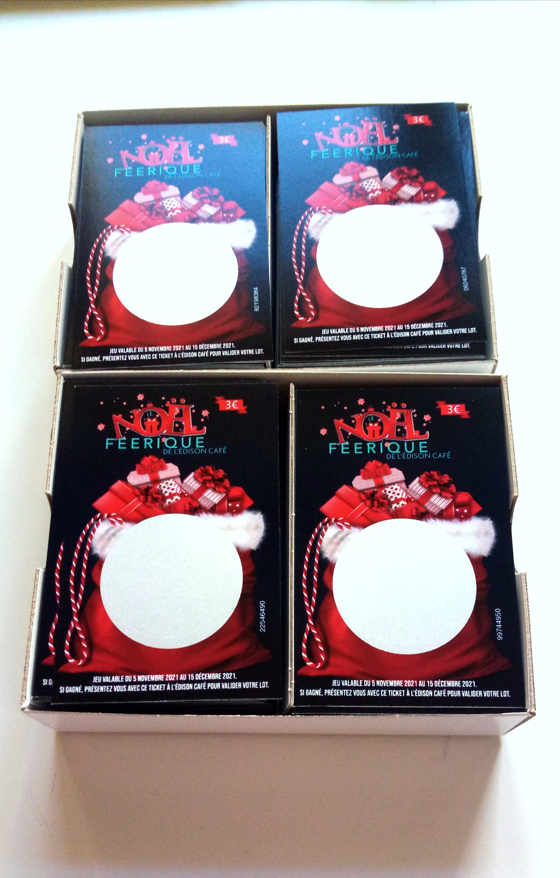 Il periodo festivo potrebbe essere il momento ideale per le aziende di organizzare un seminario. Sia per alleviare la pressione, offrire un momento più rilassato ai propri collaboratori o semplicemente fare colpo, il seminario aziendale ha il vantaggio di stringere i legami. Utilizzato in modo strategico, il biglietto gratta e vinci può essere un vero asso nella manica durante il tuo seminario aziendale di fine anno. Il periodo festivo potrebbe essere il momento ideale per le aziende di organizzare un seminario. Sia per alleviare la pressione, offrire un momento più rilassato ai propri collaboratori o semplicemente fare colpo, il seminario aziendale ha il vantaggio di stringere i legami. Utilizzato in modo strategico, il biglietto gratta e vinci può essere un vero asso nella manica durante il tuo seminario aziendale di fine anno.