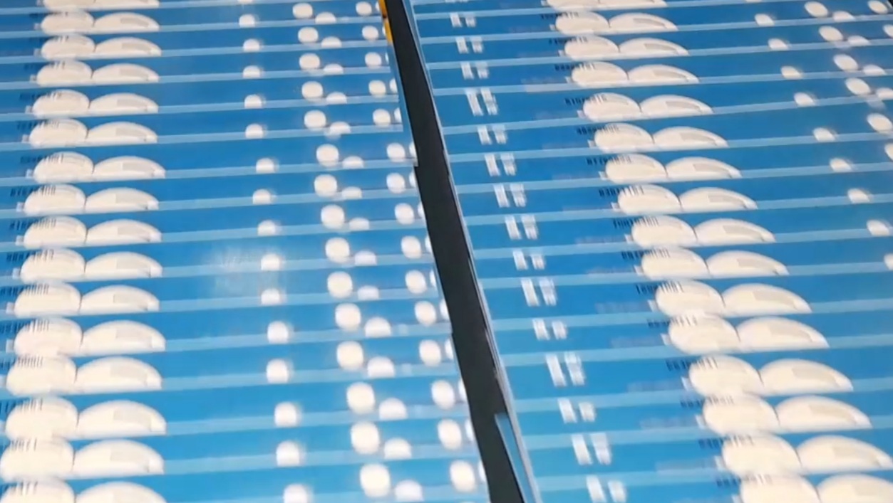 Tutti conoscono il gioco a gratta e vinci, poiché è un modo popolare per guadagnare denaro. Quello che forse si sa un po' meno è che la cartolina a gratta e vinci è sempre più utilizzata per la promozione degli eventi aziendali. Infatti, offrendo biglietti a gratta e vinci ai potenziali clienti, è possibile incoraggiarli a partecipare al tuo evento. Inoltre, proponendo premi accattivanti, è possibile motivarli anche ad acquistare biglietti a gratta e vinci. È un modo divertente per promuovere un evento e acquisire nuovi clienti. Perché è così efficace? Tutti conoscono il gioco a gratta e vinci, poiché è un modo popolare per guadagnare denaro. Quello che forse si sa un po' meno è che la cartolina a gratta e vinci è sempre più utilizzata per la promozione degli eventi aziendali. Infatti, offrendo biglietti a gratta e vinci ai potenziali clienti, è possibile incoraggiarli a partecipare al tuo evento. Inoltre, proponendo premi accattivanti, è possibile motivarli anche ad acquistare biglietti a gratta e vinci. È un modo divertente per promuovere un evento e acquisire nuovi clienti. Perché è così efficace?