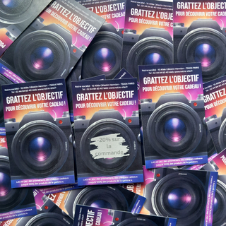 Questa collezione è rivolta a negozi di mobili, decorazioni, bricolage, garden center, negozi di elettronica, telefonia, videogiochi, hardware, officine, stazioni di servizio, centri di lavaggio, agenzie di noleggio auto, farmacie, parafarmacie, laboratori, centri medici, agenzie immobiliari, banche, compagnie di assicurazioni, studi legali, società di consulenza... Tutti possono utilizzare questi biglietti per promuovere i propri prodotti e servizi, offrire sconti o regali ai clienti e fidelizzare la propria clientela. Questa collezione è rivolta a negozi di mobili, decorazioni, bricolage, garden center, negozi di elettronica, telefonia, videogiochi, hardware, officine, stazioni di servizio, centri di lavaggio, agenzie di noleggio auto, farmacie, parafarmacie, laboratori, centri medici, agenzie immobiliari, banche, compagnie di assicurazioni, studi legali, società di consulenza... Tutti possono utilizzare questi biglietti per promuovere i propri prodotti e servizi, offrire sconti o regali ai clienti e fidelizzare la propria clientela.